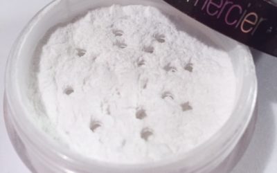 Laura Mercier Secret Brightening Powder Review