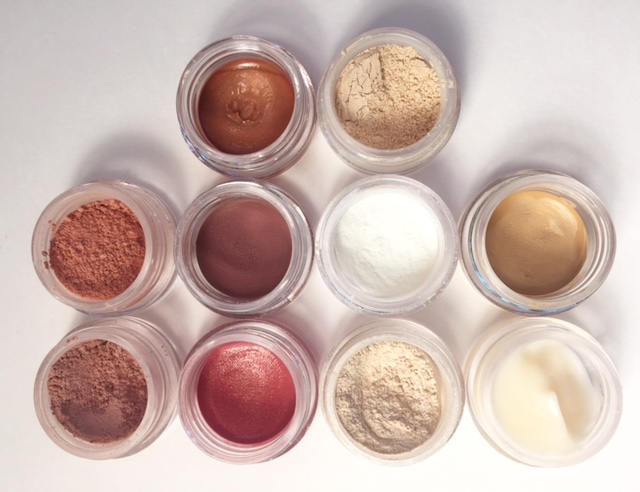 Giella Custom Blend Cosmetics Review Essentials Sample Box